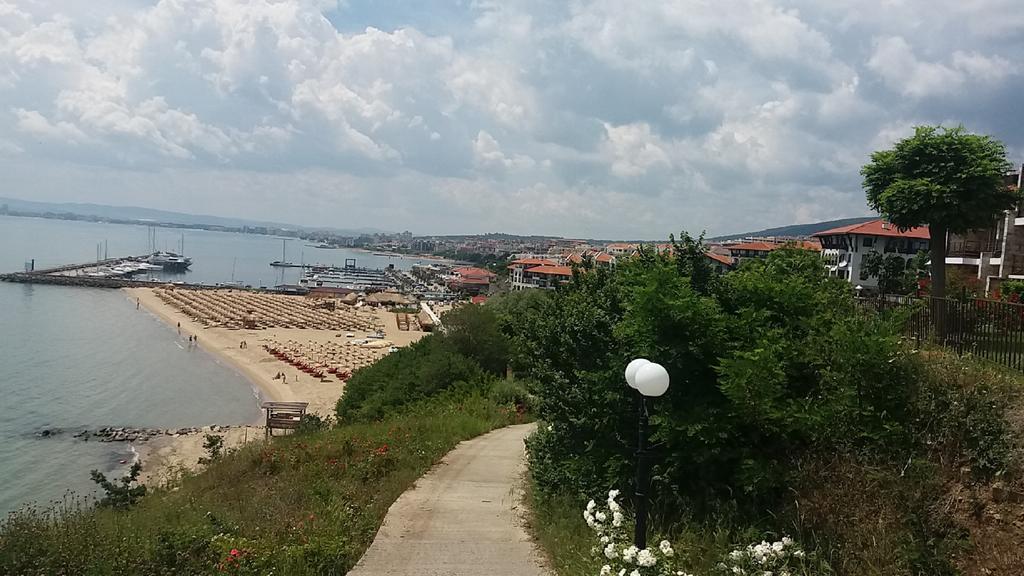 Hotel Sea Vista Sveti Vlas Exteriör bild