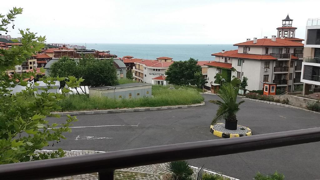 Hotel Sea Vista Sveti Vlas Exteriör bild