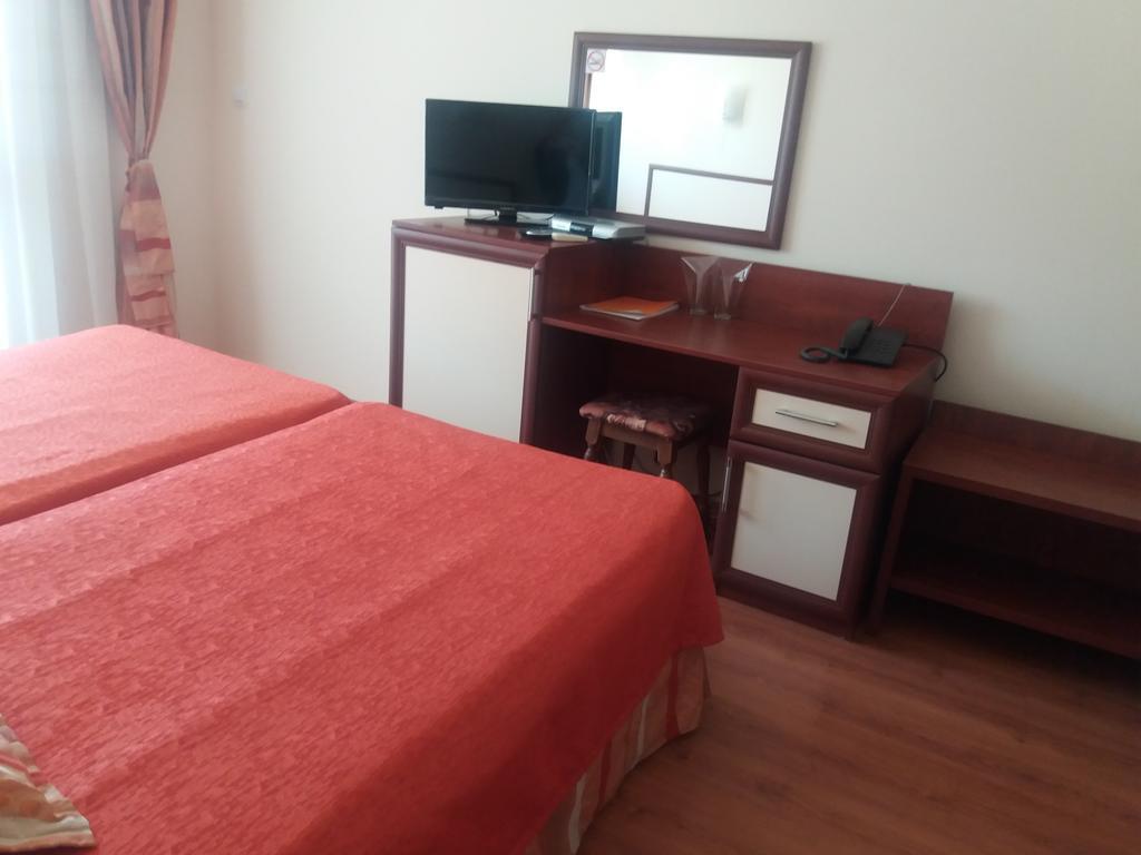 Hotel Sea Vista Sveti Vlas Exteriör bild